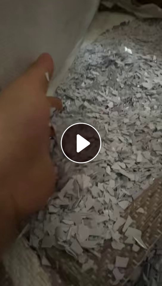 出售乳白PET吸塑盒破碎料，可拉丝，现货三四十吨