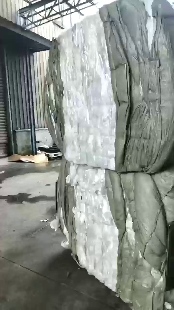 长期出售一级干造高压膜，月供50吨