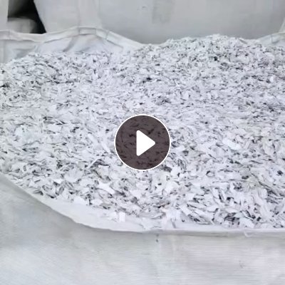 出售水粉硬质PVC扣板破碎料,干粉也有
