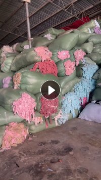 长期出售涤纶废布，氨纶废布，化纤布，造粒布等，月供一百吨，货在广东揭阳