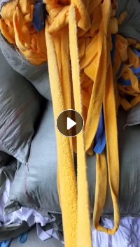 长期出售涤纶珊瑚绒布条,珊瑚绒废布,布条,可做拖把布条用,月供50吨起