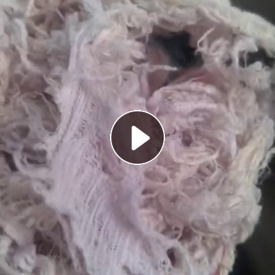 长期出售白色氨纶拉丝布，可以造粒用，现货大几十吨，也还有泳装布，货在辽宁鞍山