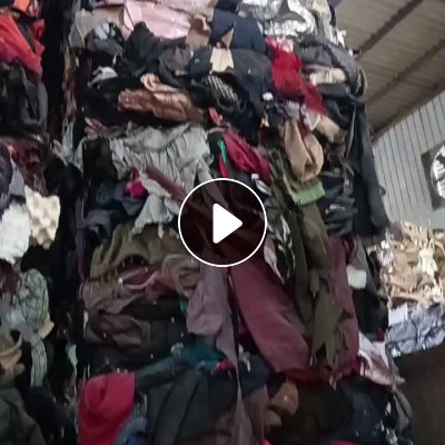 长期出售压包好的旧衣服黑料，黑料开花料，燃烧料，月供300吨左右