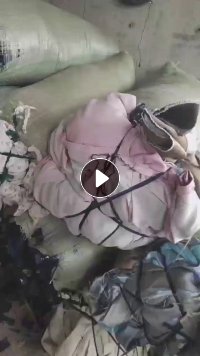 长期出售涤纶废布，颜色都分开了现货30多吨，厂在重庆万州