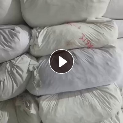 长期出售白色的涤纶废布，涤纶边角料，可开花用，现货十几吨