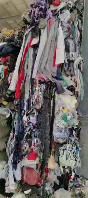 长期大量旧衣服黑料，燃烧料，废纺织料