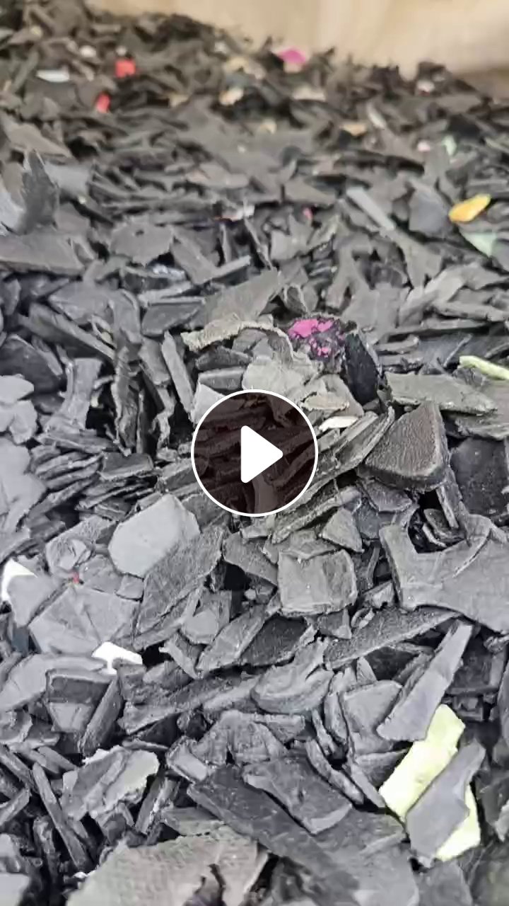 长期大量出售摩配破碎料，长期有货，月供100吨