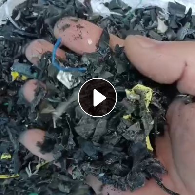 出售电线皮混合沉底料，pvc、pe胶混合，月供几十吨