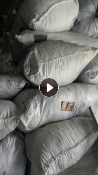 长期出售纯棉牛仔碎布,牛仔废布,有分可漂白和不可漂白,货在湖北襄阳