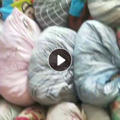 长期出售旧衣服分拣货市区货，有夏装冬装毛衣大白丝棉，每个月30吨左右，货在山东菏泽