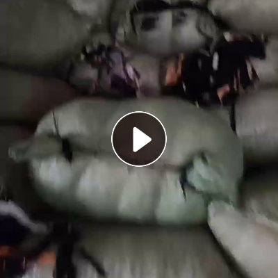 长期出售厂里下来的碎布通货，有涤棉涤纶锦纶氨纶，什么材质都有，每个月有30吨，货在广东汕尾