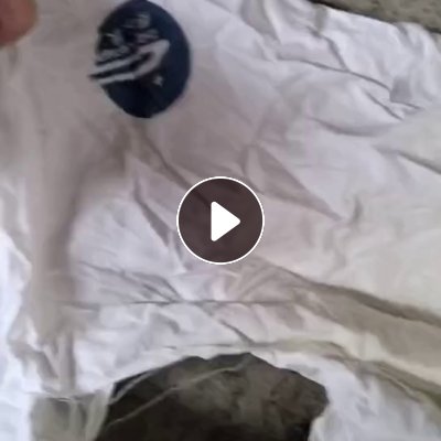 长期出售白色的纯棉小布块，纯棉废布，枕头套，现货10吨左右，货在广东清远