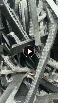 回收pp汽车蜂窝板毛料，月需200吨