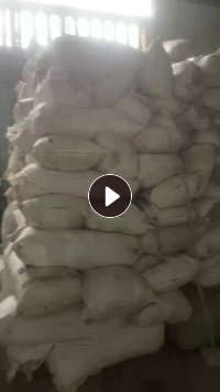 长期出售涤棉布边纱，小化布边纱，废纱，现货有五六十吨，货在江苏南通