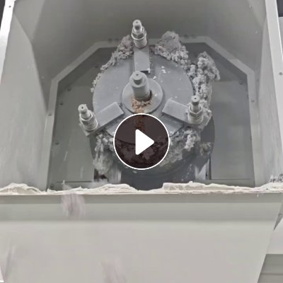 出售文件纸加工的纸浆，含水40%