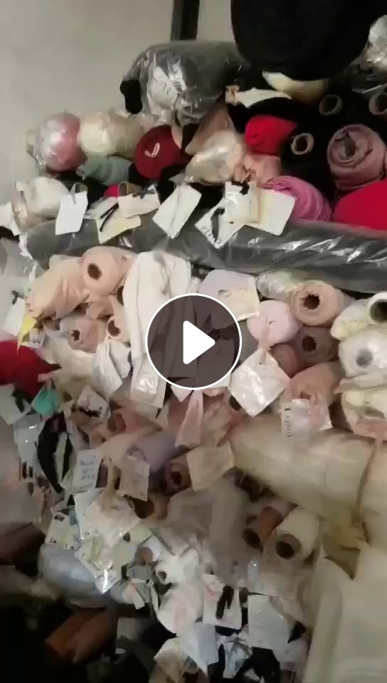出售一批白烟库存布，厂货5-6吨，厂在广东广州