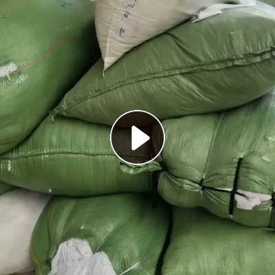 长期出售漂白的纯涤纶废布，涤纶边角料，现货十六吨左右