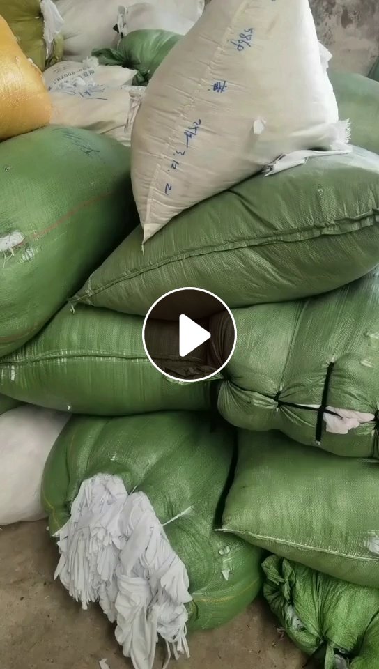 长期出售漂白的纯涤纶废布，涤纶边角料，现货十六吨左右