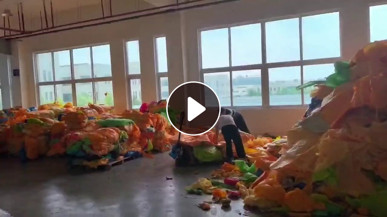 出售彩色美纹纸废料