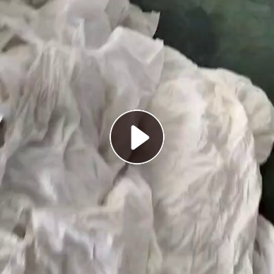 长期出售白色的涤纶废布，涤纶边角料，涤棉废布，带浆，统货走，月供百来吨