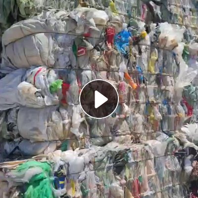 长期出售水洗编织袋，出七成左右，现货有200吨，月供400多吨