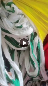 长期出售复合厂切下来的带浆的涤纶废布,涤纶布条,纱布,打绳料