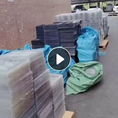 长期大量出售PC片材，透明PC薄片，月供40-50吨，货源稳定
