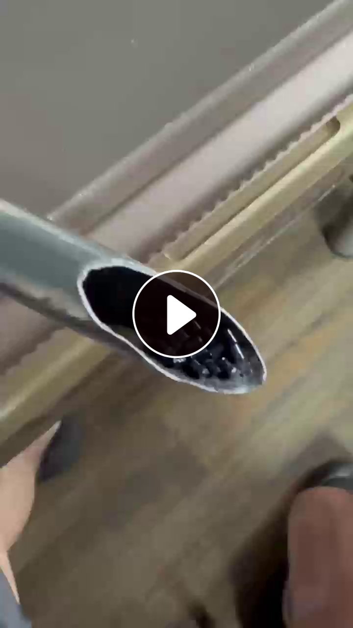出售pet复合pc颗粒，全新料拉透明的丝，现货12吨，价格2000+