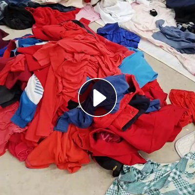 长期出售旧衣服红蓝料，月供30吨左右，货在辽宁庄河