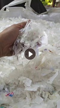 出售pp透明丙破碎料，吸塑片，餐盒破碎料，奶茶杯混合破的