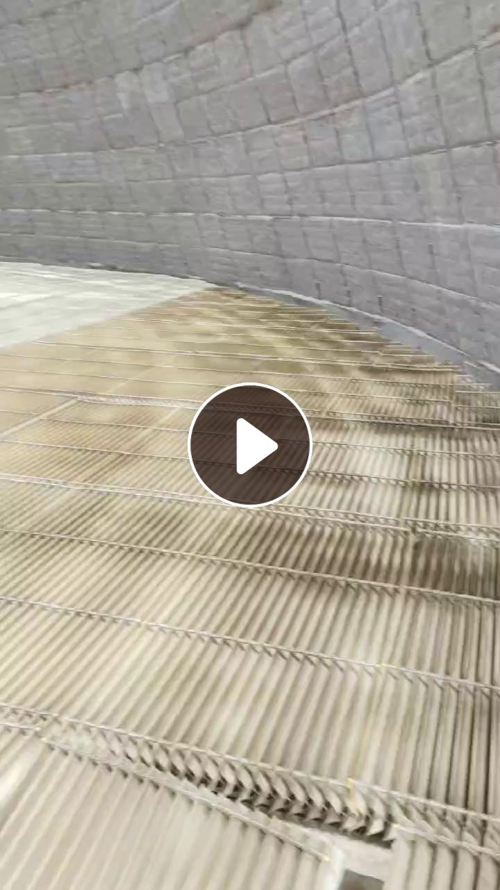 最近老是有厂倒闭，拍卖的找我们咨询，有兴趣的会员来谈