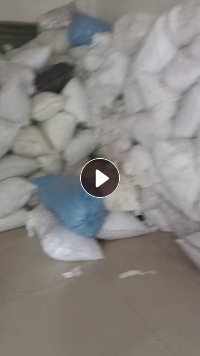 长期出售白色开花料，0.3仿貂边角料，货在浙江嘉兴