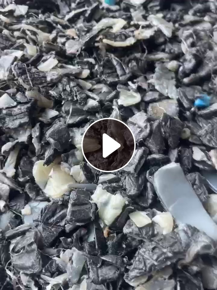 长期大量出售汽车油箱破碎料，长期有货，月供100-200吨