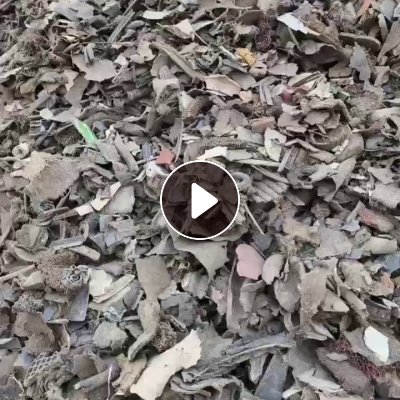 长期出售杂橡胶废料，炼油燃烧都可以，热值达到6千左右，现货几百吨