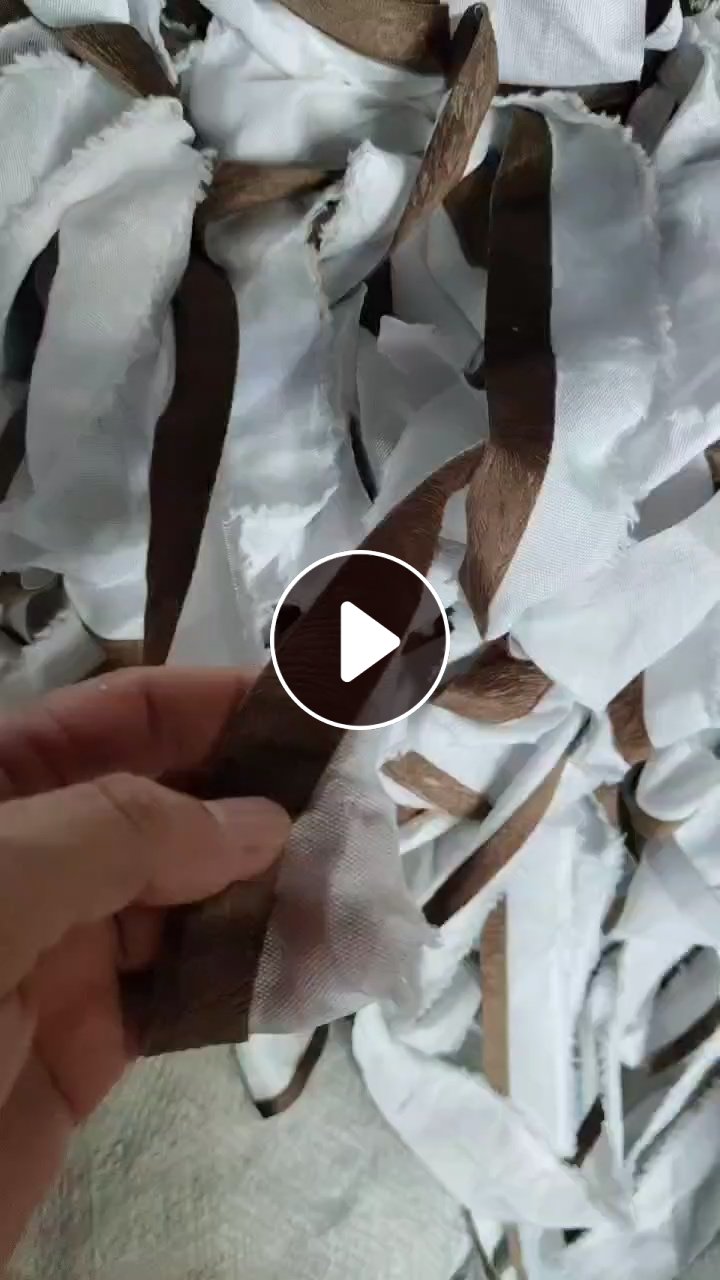 长期出售餐椅厂下来的涤纶复合底布，涤纶科技布，涤纶边角料