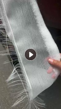 出售一批滤布厂的混合边角料,中间的网大部分是锦纶的,纤维有丙纶的,有涤纶的,现货有7-8吨