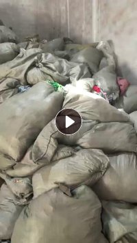 长期出售废布统货，黑料，下脚料，燃烧料，现货30吨，货在安徽宿州