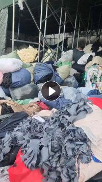 长期出售黑色涤纶网布，涤纶废布，涤纶造粒布，现货有一车，货在广东广州