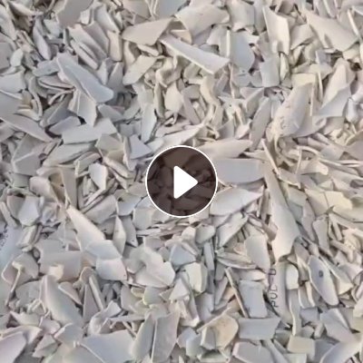 出售水粉硬质PVC大小管破碎料，长期有货