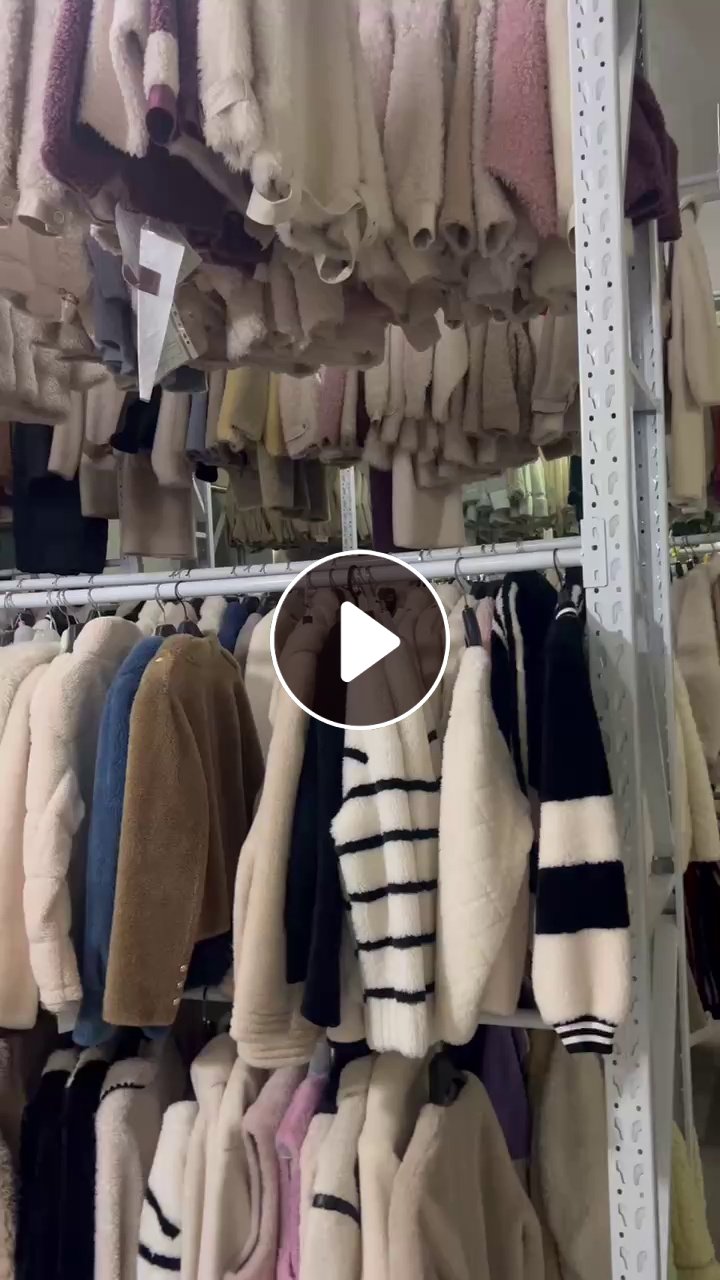 出售一批库存羊毛衫，现货7000件，都是品牌，厂在浙江湖州