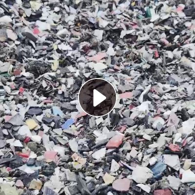 出售杂塑料破碎料，现货十几吨，报价100+