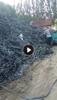 出售滴灌带毛料，纯小管，现货35吨左右