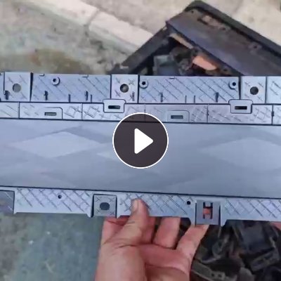 出售纯abs毛料，汽车配件下来的，现货5-60吨