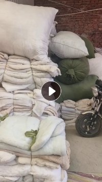 长期出售旧衣服分拣货，旧衣服大白，白料，旧丝绵被等，现货有6吨左右，货在河北石家庄