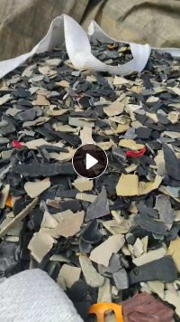 出售汽车内饰破碎料，现货50吨，还有一些其他汽车配件出售，河北平顶山厂