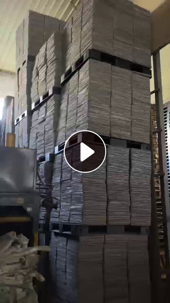 长期出售pp空心板废料，灰色的，现货20吨
