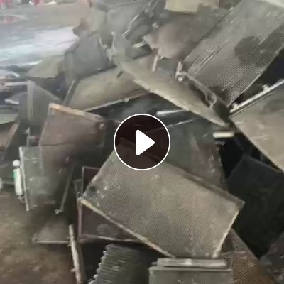 长期出售汽车拆解下来的小水箱铝