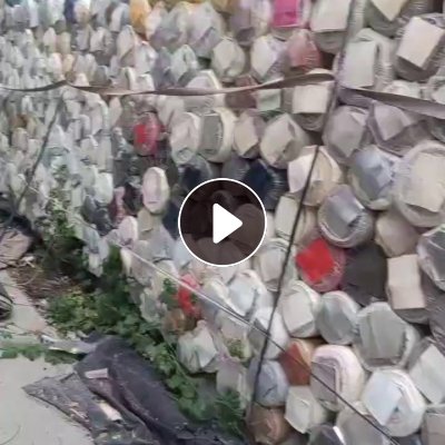 长期出售库存PVC皮革，幅宽1.4-1.6米，克重500g左右，一等品20吨，二等品有很多