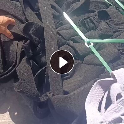 长期出售涤纶地毯料，带点轻胶，每个月30吨左右，厂在山东济南