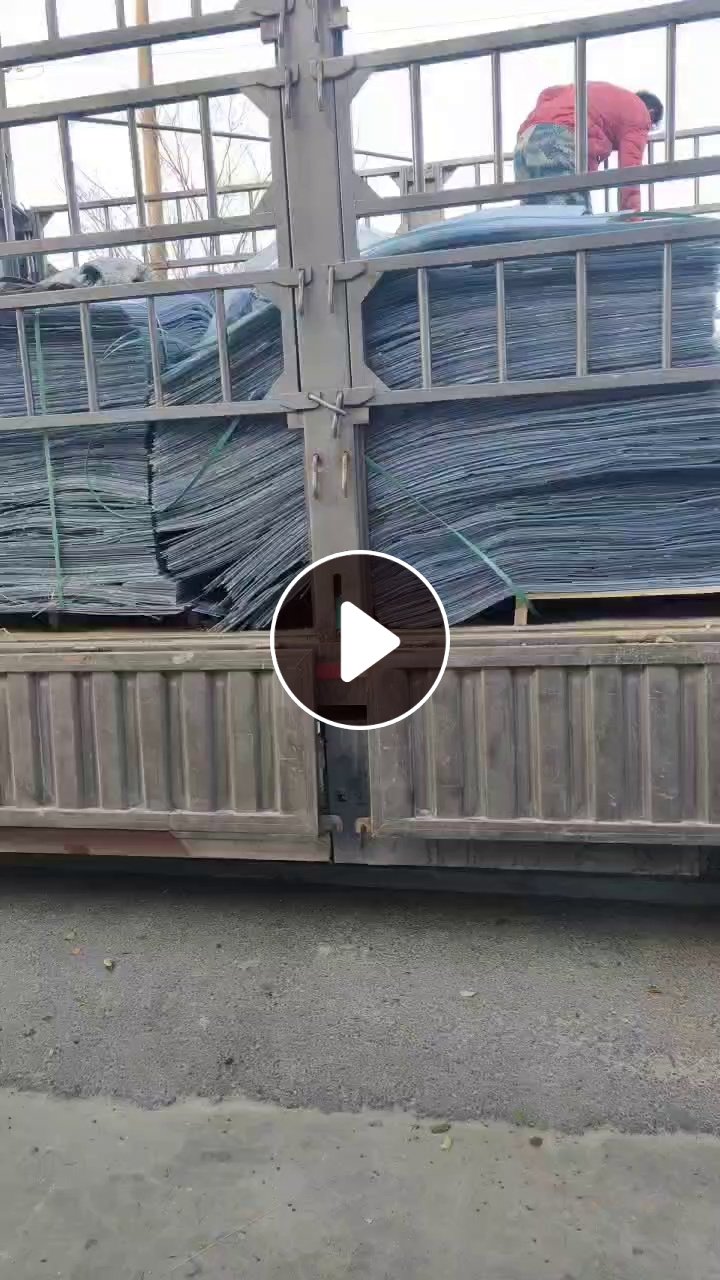 出售PET服装板材废料，月供四十吨